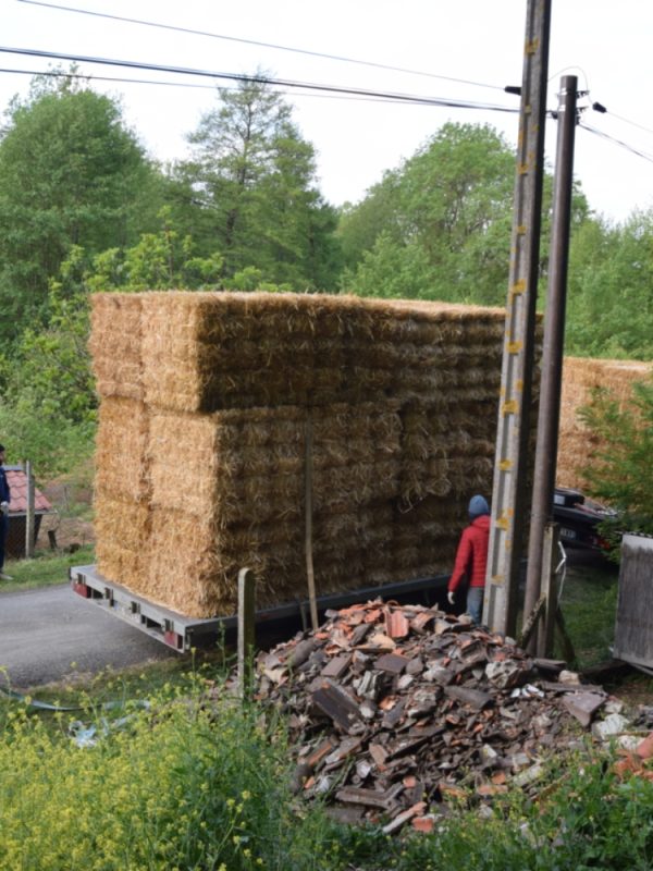 Déchargement paille (2)
